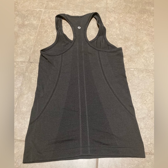 Lululemon Swiftly Tech Racerback Tank Top - Picture 2 of 4